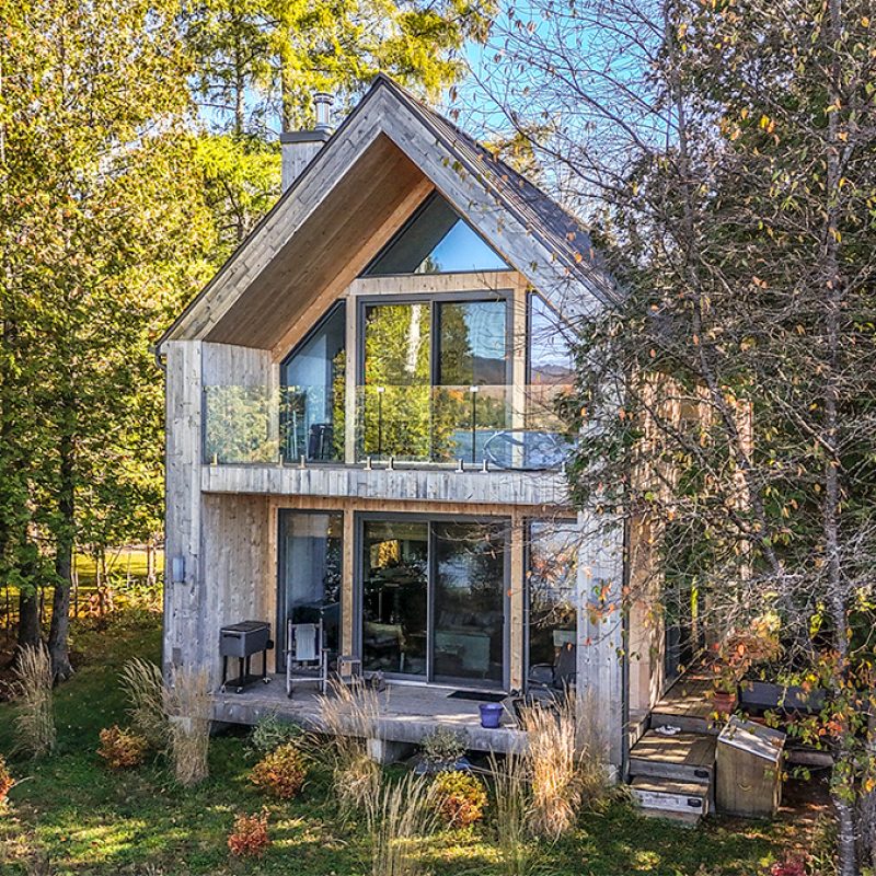 Chalet préfabriqué en kit
