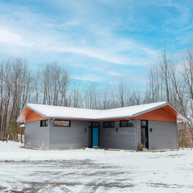 Ecoenergetique_Abri_1850_Desjardins_Facade_Web