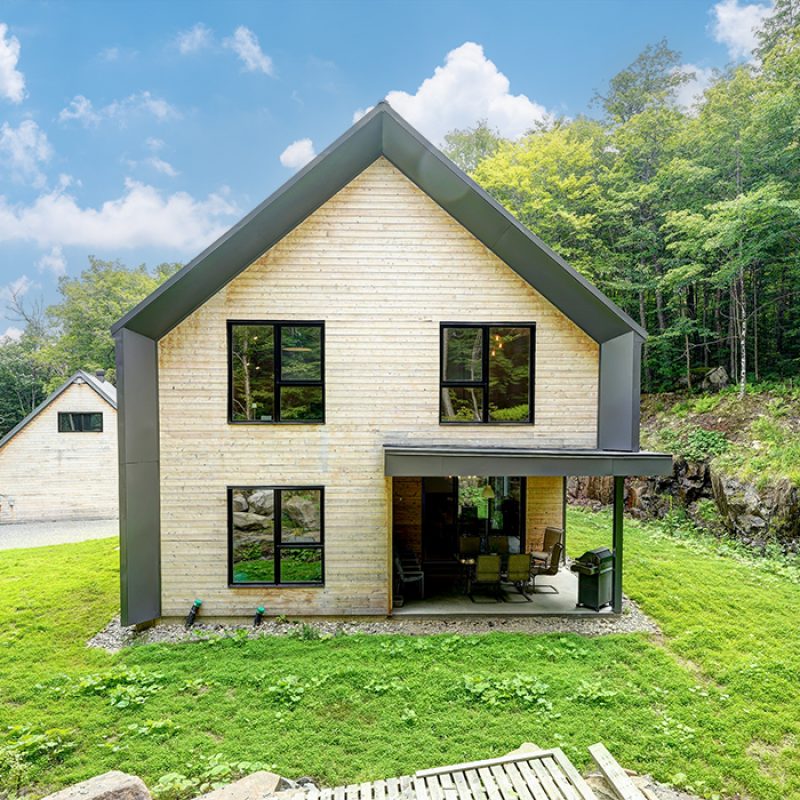 Maison préfabriquée Écoénergétique, variante Éco-Habitat S1600